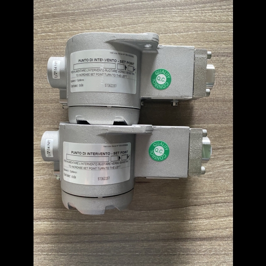 CÔNG TẮC ÁP SUẤT WIKA PCA