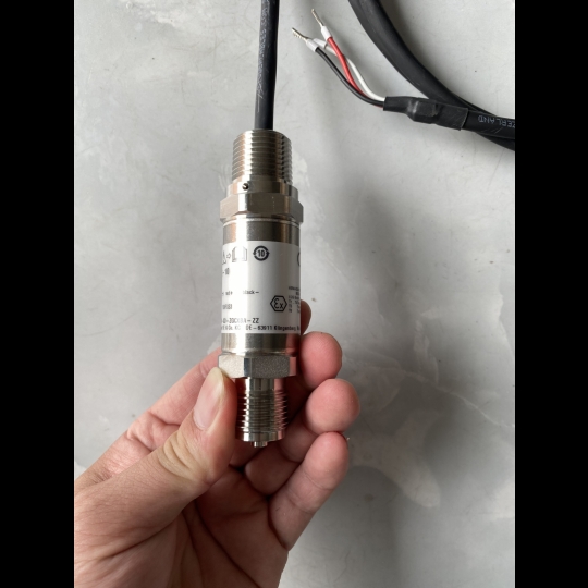CẢM BIẾN ÁP SUẤT WIKA E-10 E-11
